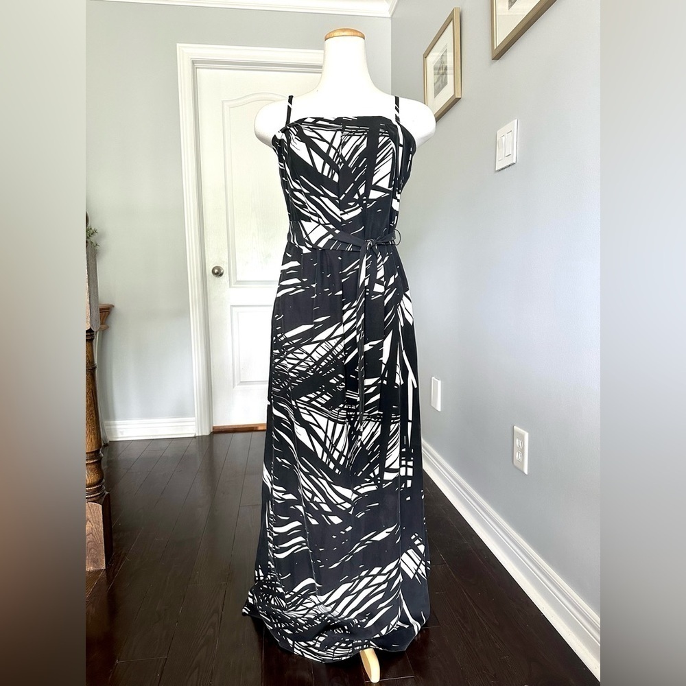 MEXX Fit & Flare Black & White Print Smocked Maxi Dress with tie belt - Size 6